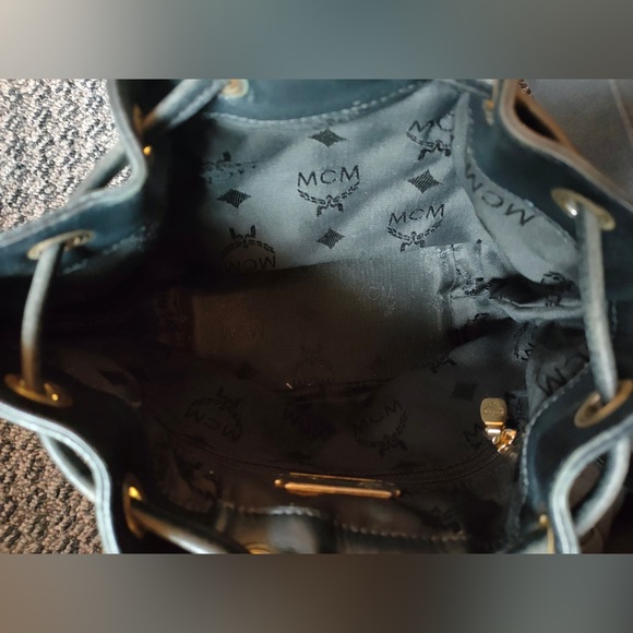 MCM bucket bag - Picture 5 of 7